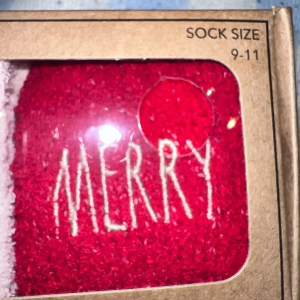 NIP Women’s Size 9-11 Rae Dunn 3-Pack Cozy Socks Christmas Theme